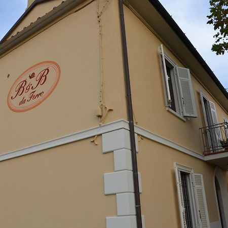 B & B Da Ferro Massarosa Exterior foto
