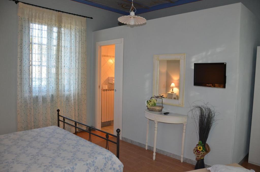 B & B Da Ferro Massarosa Quarto foto