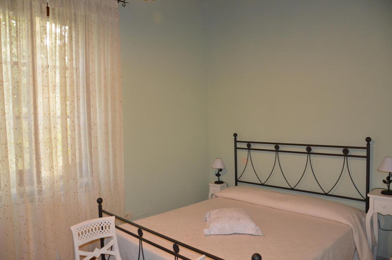 B & B Da Ferro Massarosa Quarto foto
